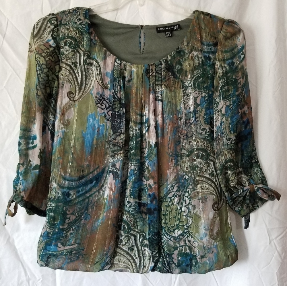 Bohemian style 2 piece top with bloomed waist